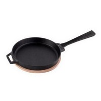 photo cast iron pan for cooking 2